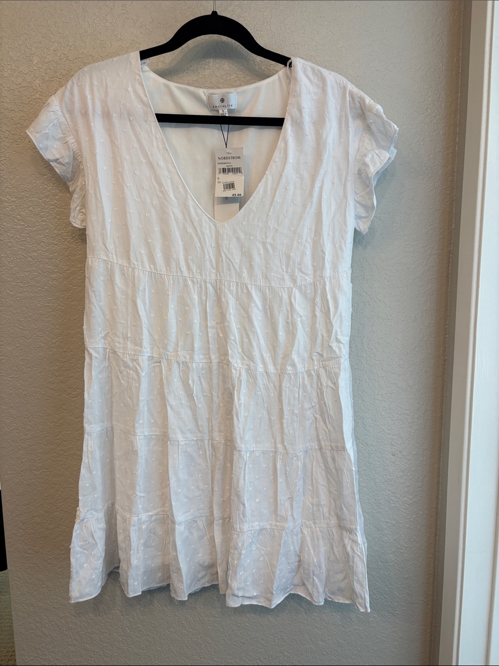 Socialite (Nordstrom) White V-Neck Dot-Texture Babydoll Dress